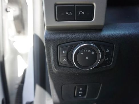 Used 2017 Ford F350 Lariat w/ Chrome Package AWD/4WD image 34