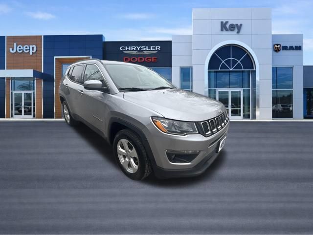 Used 2020 Jeep Compass Latitude w/ Popular Equipment Group AWD/4WD image 28