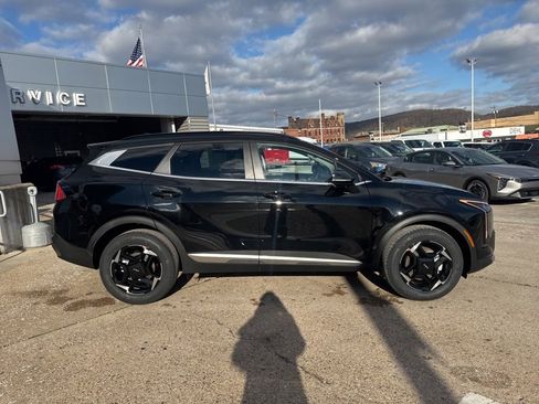 New 2026 Kia Sportage EX image 8