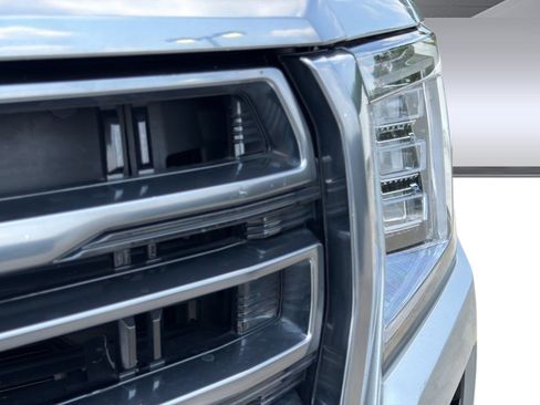 Used 2024 GMC Yukon AT4 w/ AT4 Premium Plus Package AWD/4WD image 11