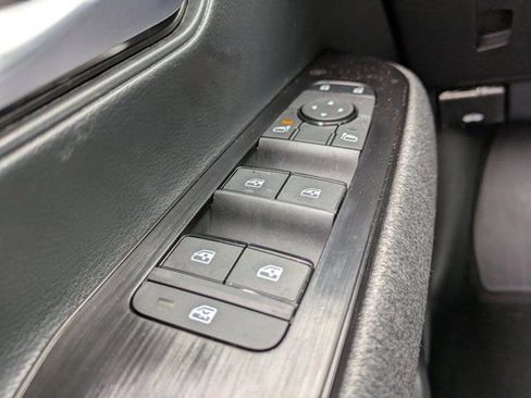 New 2026 Nissan Kicks SV AWD/4WD image 11