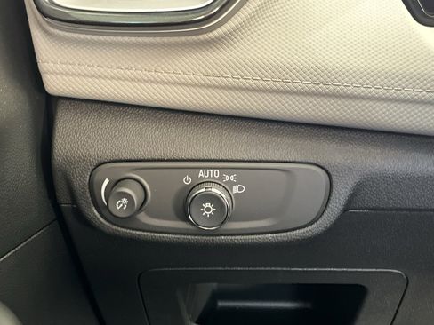 New 2026 Chevrolet TrailBlazer LS w/ LS Convenience Package FWD image 22
