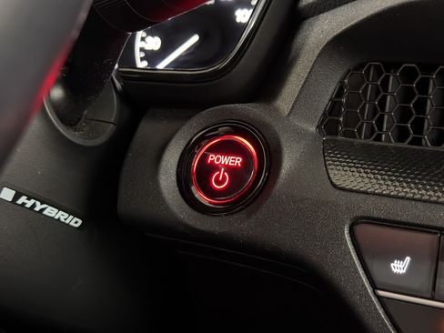 Certified 2025 Honda CR-V Sport image 18