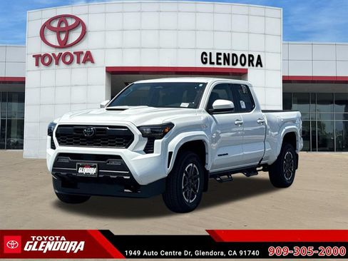 New 2026 Toyota Tacoma TRD Sport AWD/4WD image 5