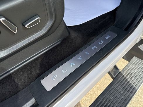 Used 2018 Ford F450 Platinum w/ Platinum Ultimate Package AWD/4WD image 47