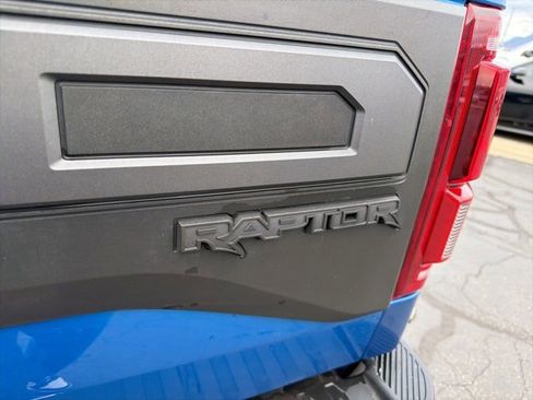 Used 2019 Ford F150 Raptor w/ Equipment Group 802A Luxury image 28