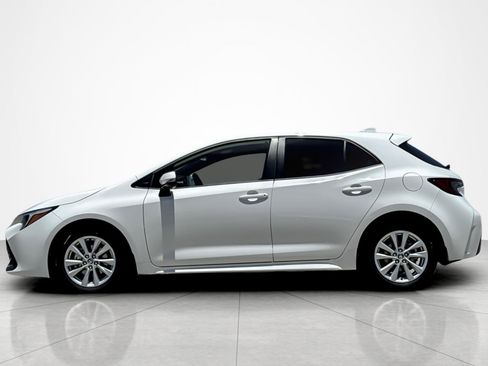 Certified 2025 Toyota Corolla SE FWD image 2