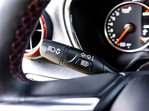 Used 2025 Chevrolet Blazer RS image 17