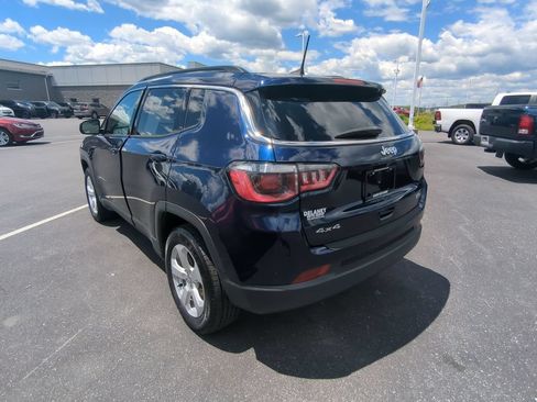 Used 2021 Jeep Compass Latitude w/ Convenience Group AWD/4WD image 6