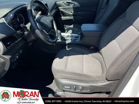 Certified 2023 Chevrolet Traverse LT w/ Midnight/Sport Edition AWD/4WD image 19