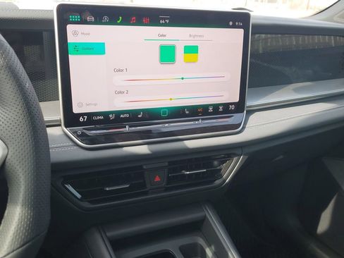 New 2026 Volkswagen Tiguan SE R-Line FWD image 26