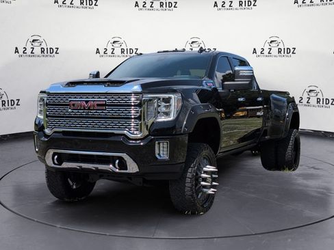 Used 2021 GMC Sierra 3500 Denali w/ Denali Ultimate Package AWD/4WD image 3