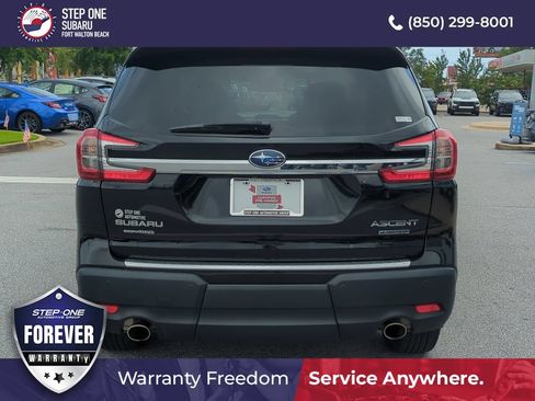 Used 2023 Subaru Ascent Limited AWD/4WD image 6