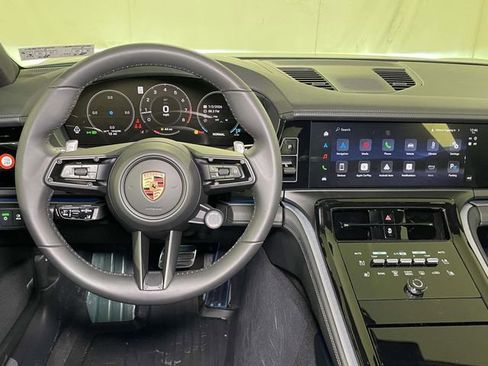 New 2026 Porsche Panamera 4 image 28