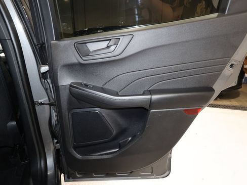 Used 2025 Ford Escape Active AWD/4WD image 19