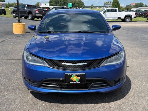 Used 2015 Chrysler 200 S w/ Comfort Group AWD/4WD image 3