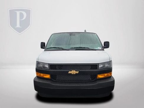 New 2025 Chevrolet Express 2500 w/ Driver Convenience Package image 12