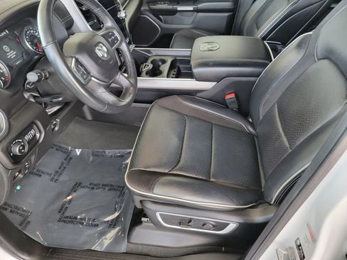 Used 2023 RAM 1500 Laramie AWD/4WD image 13