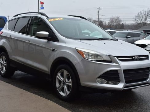Used 2014 Ford Escape SE w/ Equipment Group 201A image 7