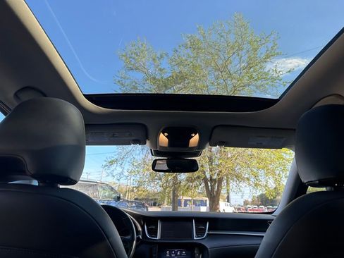 Used 2019 INFINITI QX50 Essential w/ Proactive Package image 38