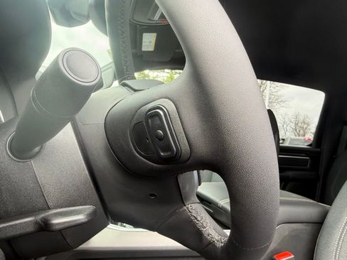 New 2026 RAM 1500 Big Horn AWD/4WD image 14