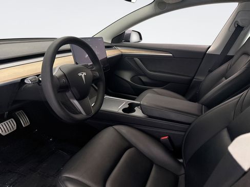 Used 2022 Tesla Model 3 Performance image 10