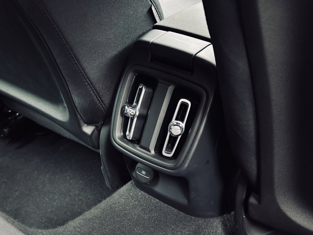 Used 2024 Polestar Polestar 2 AWD/4WD image 19