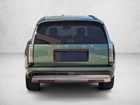 New 2026 Hyundai Ioniq 9 SEL image 8