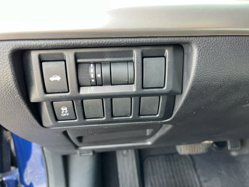 Used 2017 Subaru Legacy 2.5i Sport AWD/4WD image 14