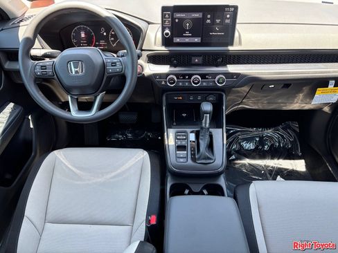 Used 2026 Honda CR-V EX image 15