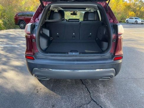 Used 2021 Jeep Cherokee Limited image 4