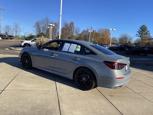 Used 2025 Honda Civic Sport image 7