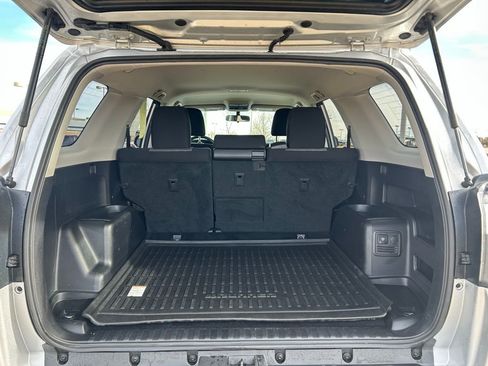 Used 2018 Toyota 4Runner SR5 w/ Wilderness Package image 27