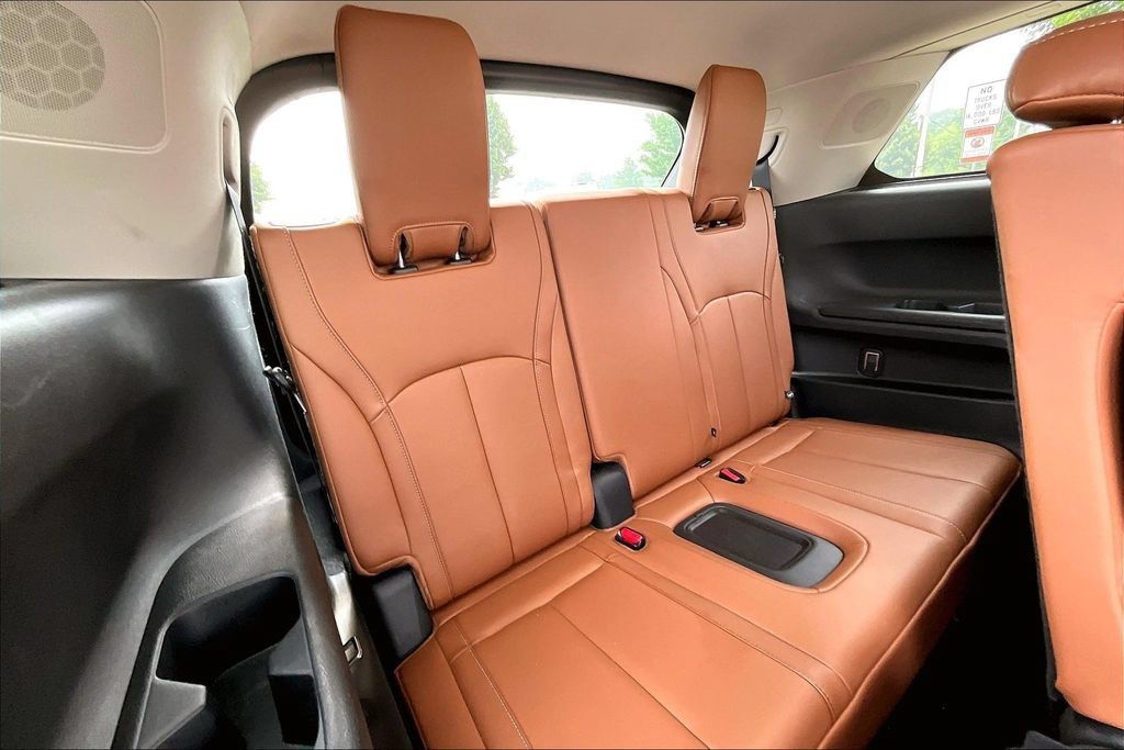 Certified 2024 INFINITI QX60 Sensory AWD/4WD image 33