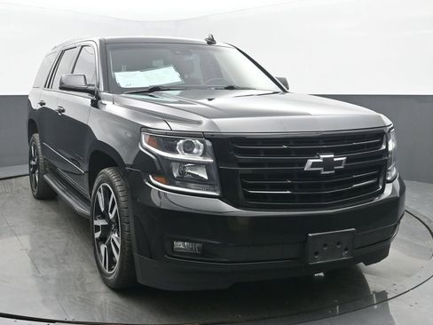 Used 2018 Chevrolet Tahoe Premier AWD/4WD image 4