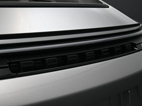 Certified 2026 Porsche 911 GT3 RWD image 14