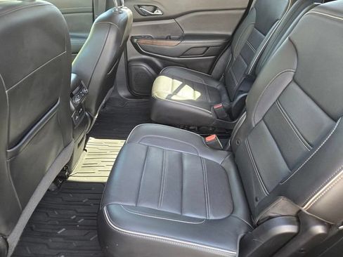 Used 2020 GMC Acadia Denali AWD/4WD image 10