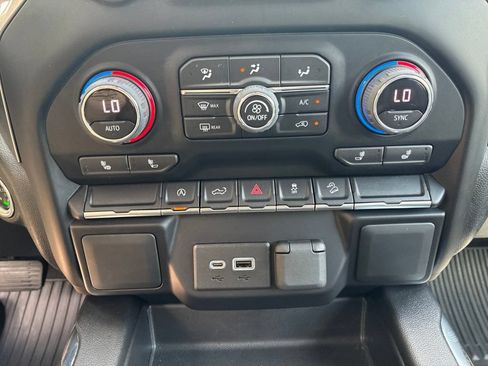 Used 2022 Chevrolet Silverado 1500 RST w/ LPO, Blackout Package AWD/4WD image 27