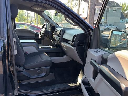 Used 2018 Ford F150 XL w/ Equipment Group 101A Mid AWD/4WD image 24