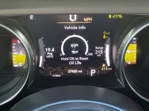 Used 2023 Jeep Wrangler Unlimited w/ Cold Weather Group AWD/4WD image 20