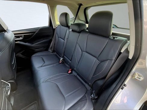 Used 2021 Subaru Forester Limited AWD/4WD image 19