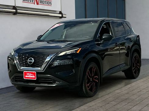 Used 2021 Nissan Rogue S image 8