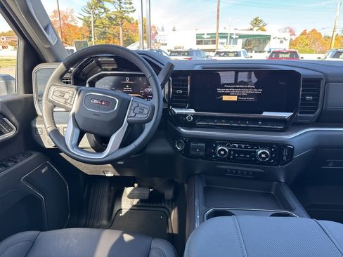 New 2026 GMC Sierra 2500 SLT w/ SLT Premium Package image 12