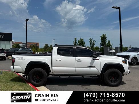 Used 2022 Toyota Tacoma TRD Pro AWD/4WD image 8