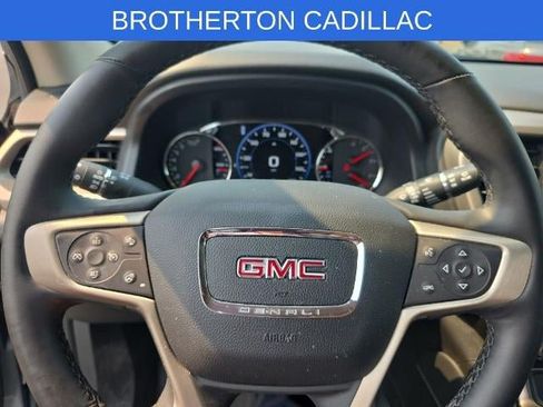 Used 2023 GMC Acadia Denali w/ Denali Technology Package FWD image 12