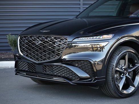 Used 2026 Genesis GV70 3.5T Sport Prestige image 2