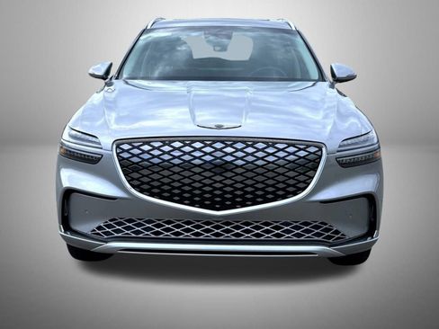 Used 2026 Genesis Electrified GV70 image 2