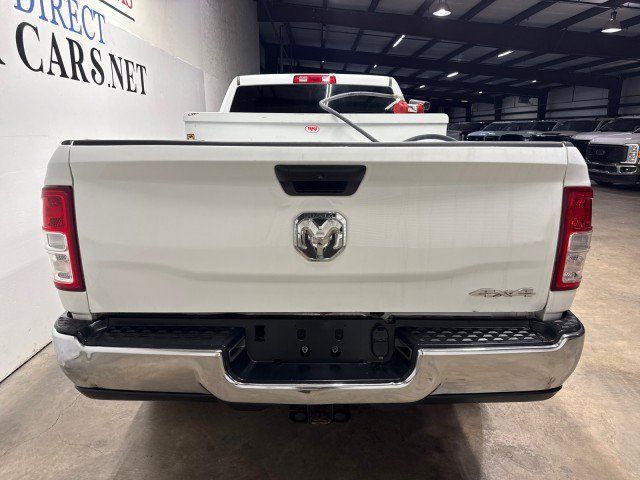 Used 2023 RAM 2500 Tradesman w/ Chrome Appearance Group AWD/4WD image 7