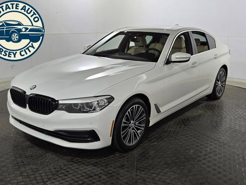 Used 2020 BMW 530i w/ Convenience Package RWD image 10