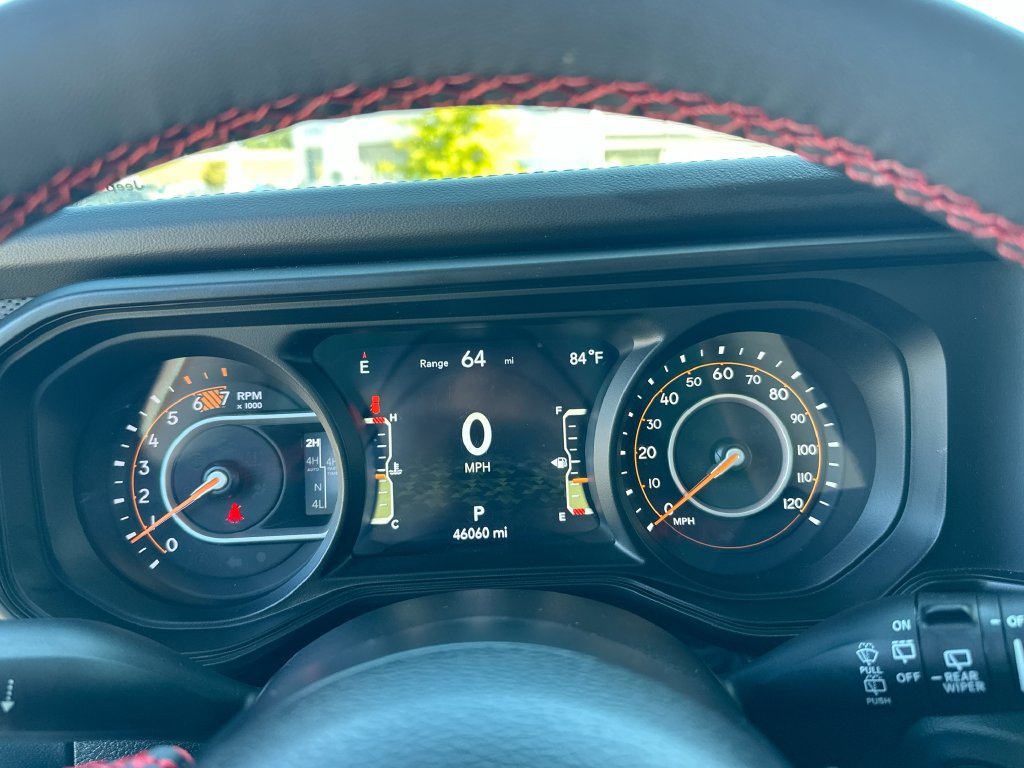 Used 2024 Jeep Wrangler Unlimited Rubicon AWD/4WD image 12